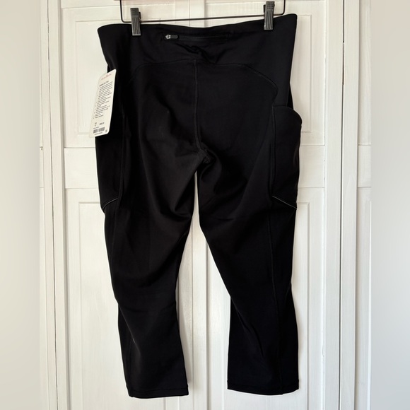 Lululemon black Speed Up Crop, 12 NWT - Picture 3 of 3